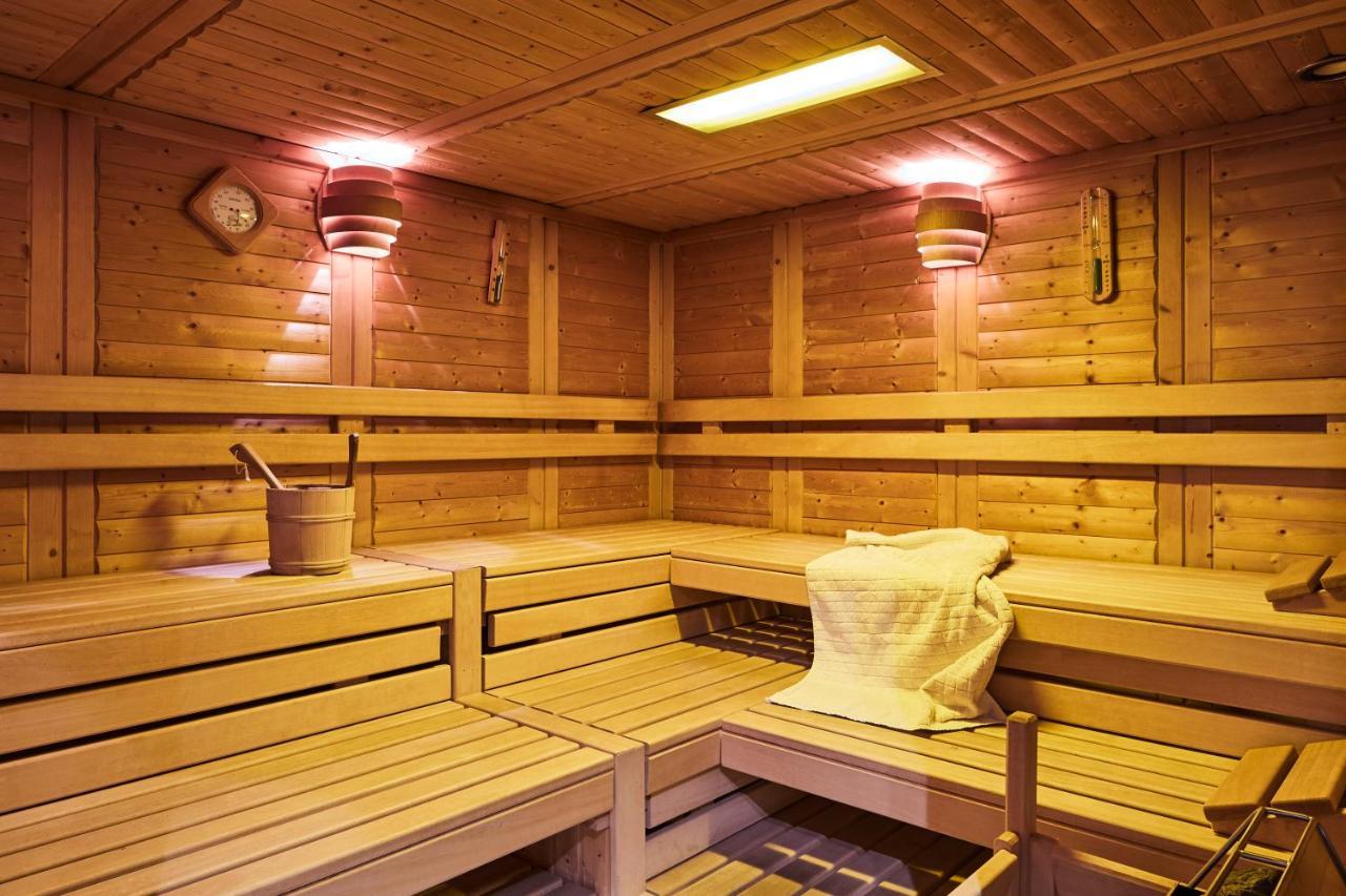 Camping Dreilaendereck Blockhuetten & Apartments Ried im Oberinntal Bagian luar foto