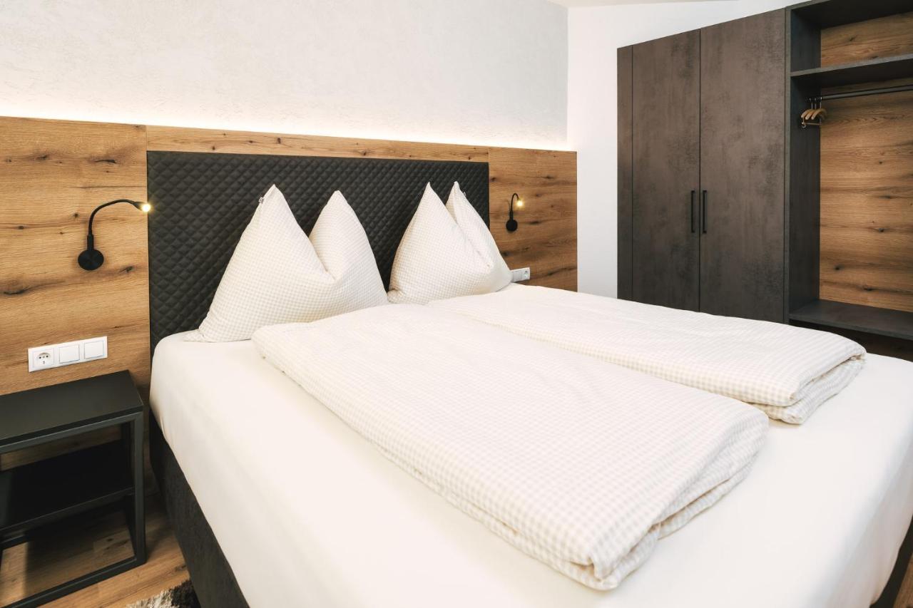 Camping Dreilaendereck Blockhuetten & Apartments Ried im Oberinntal Bagian luar foto