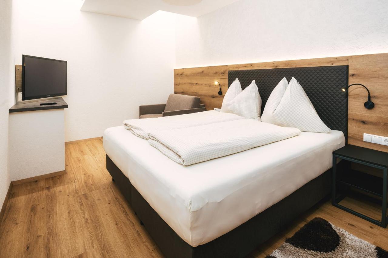 Camping Dreilaendereck Blockhuetten & Apartments Ried im Oberinntal Bagian luar foto