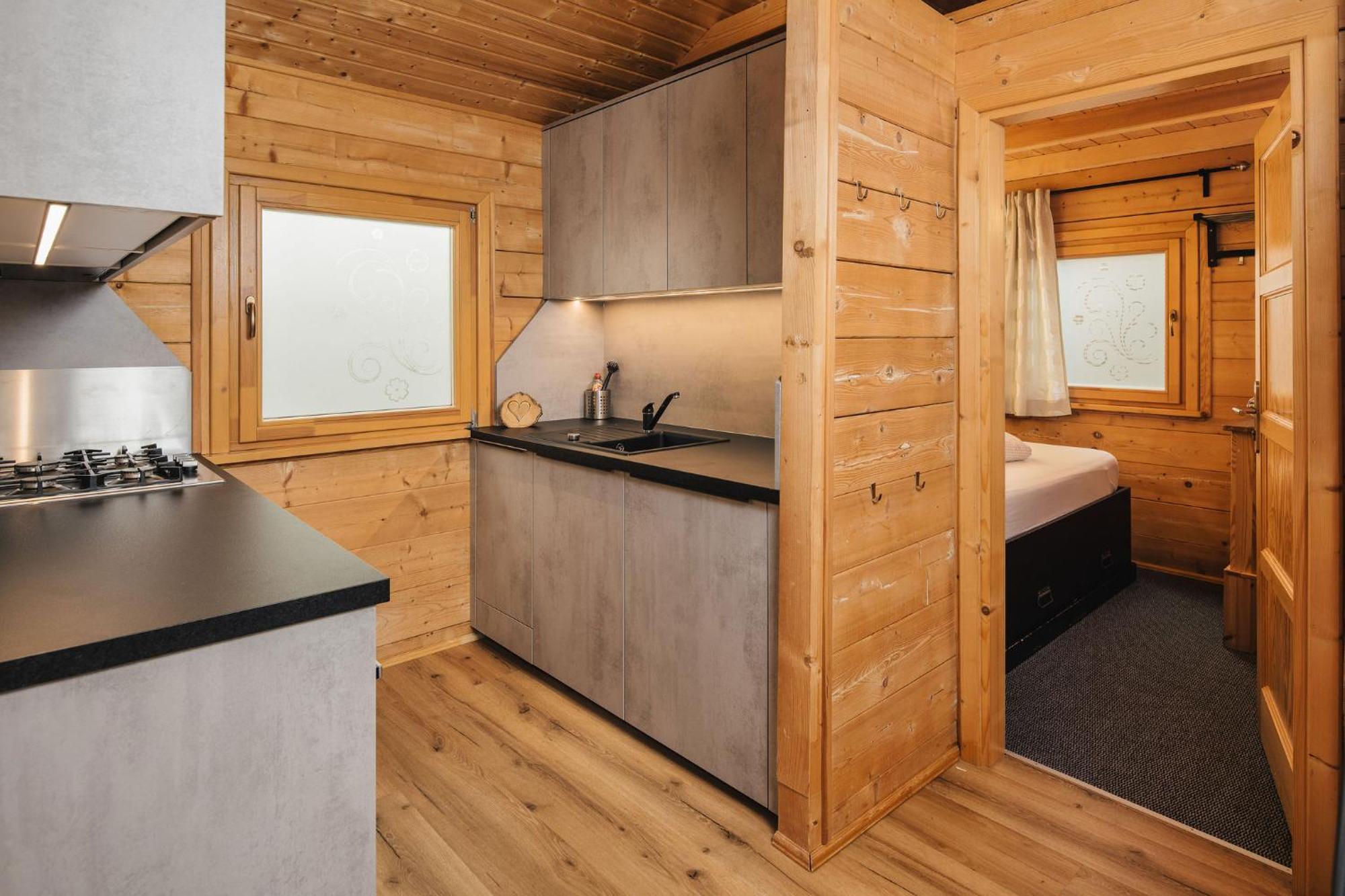 Camping Dreilaendereck Blockhuetten & Apartments Ried im Oberinntal Bagian luar foto