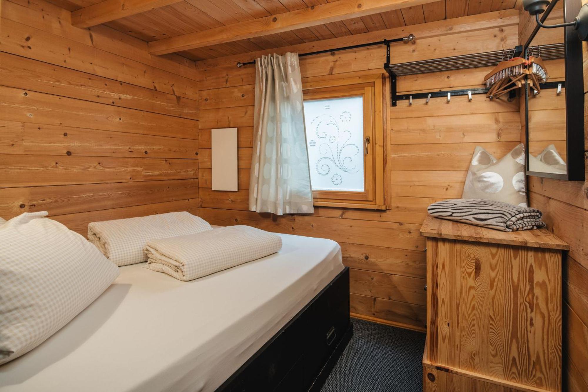 Camping Dreilaendereck Blockhuetten & Apartments Ried im Oberinntal Bagian luar foto