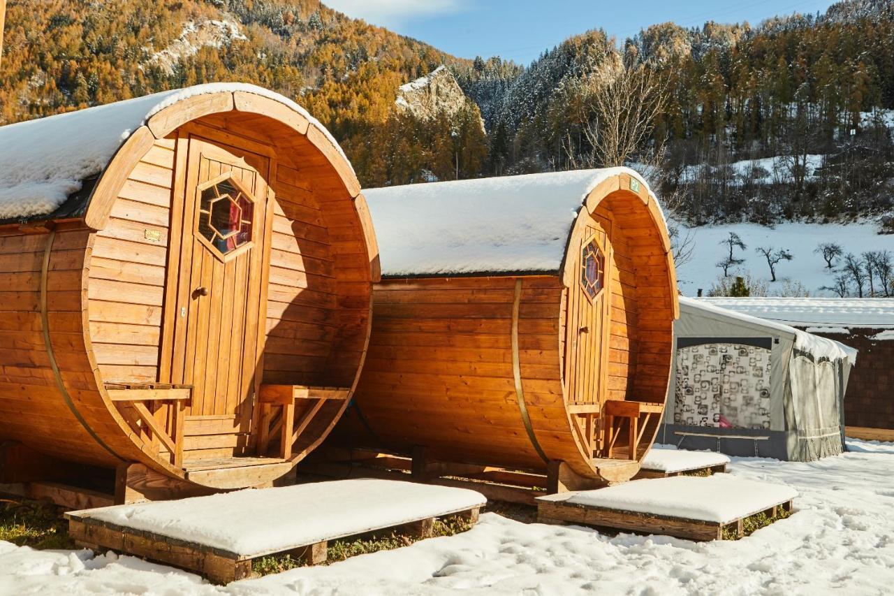 Camping Dreilaendereck Blockhuetten & Apartments Ried im Oberinntal Bagian luar foto